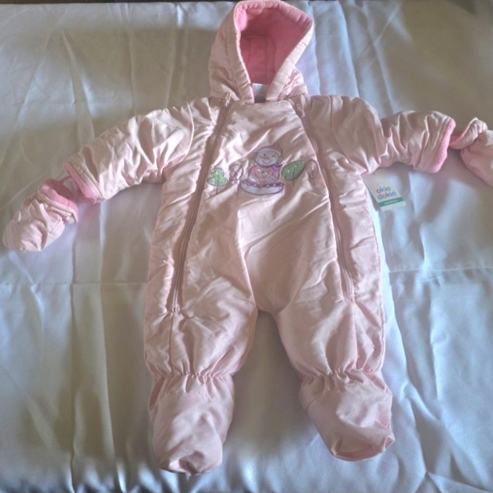 3-6 Months Pink Girl Snow Suit With Attached Mittens By Okie Dokie New With Tags